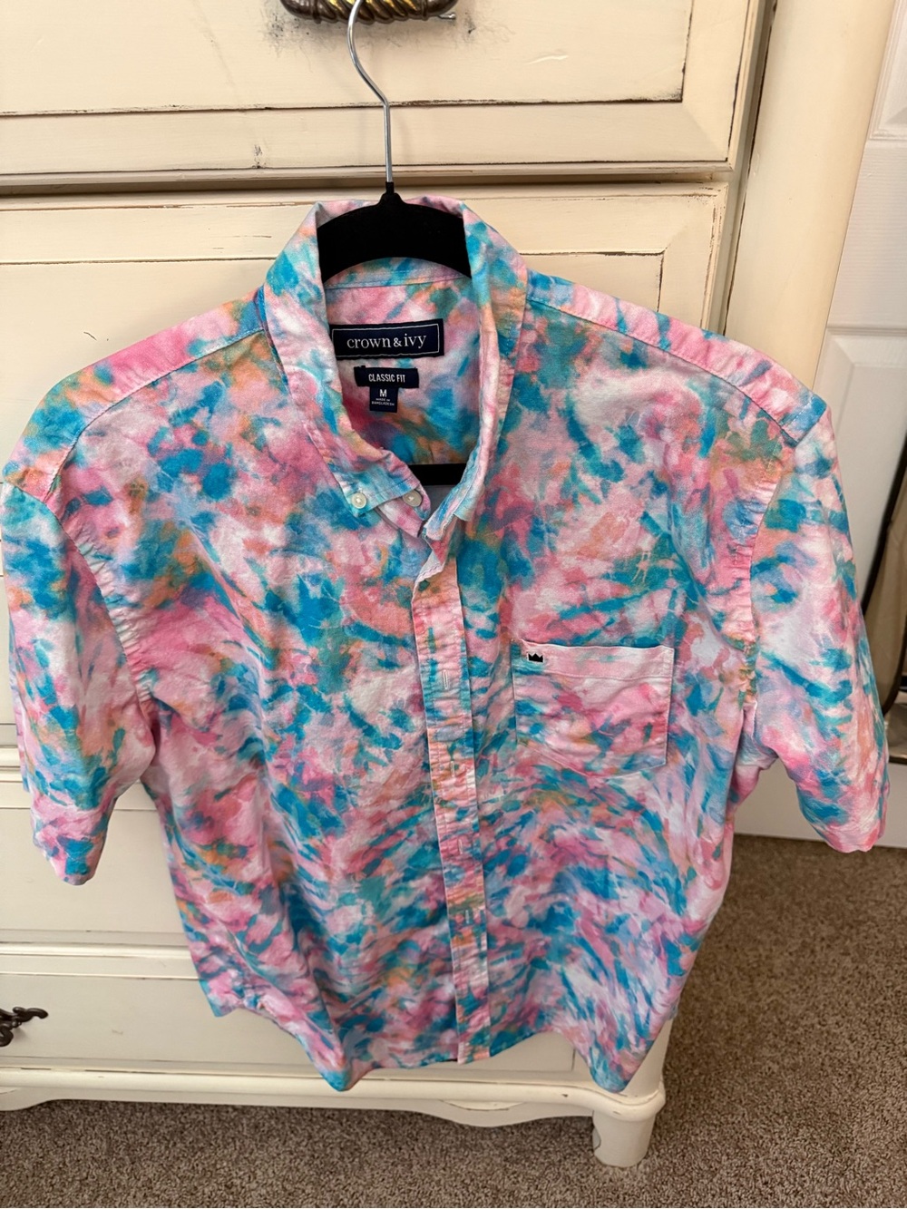 Crown & Ivy Pink Blue Tie-Dye men’s medium Button-Up Shirt